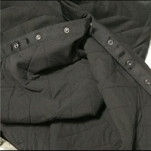 Lululemon black quilted vinyasa scarf